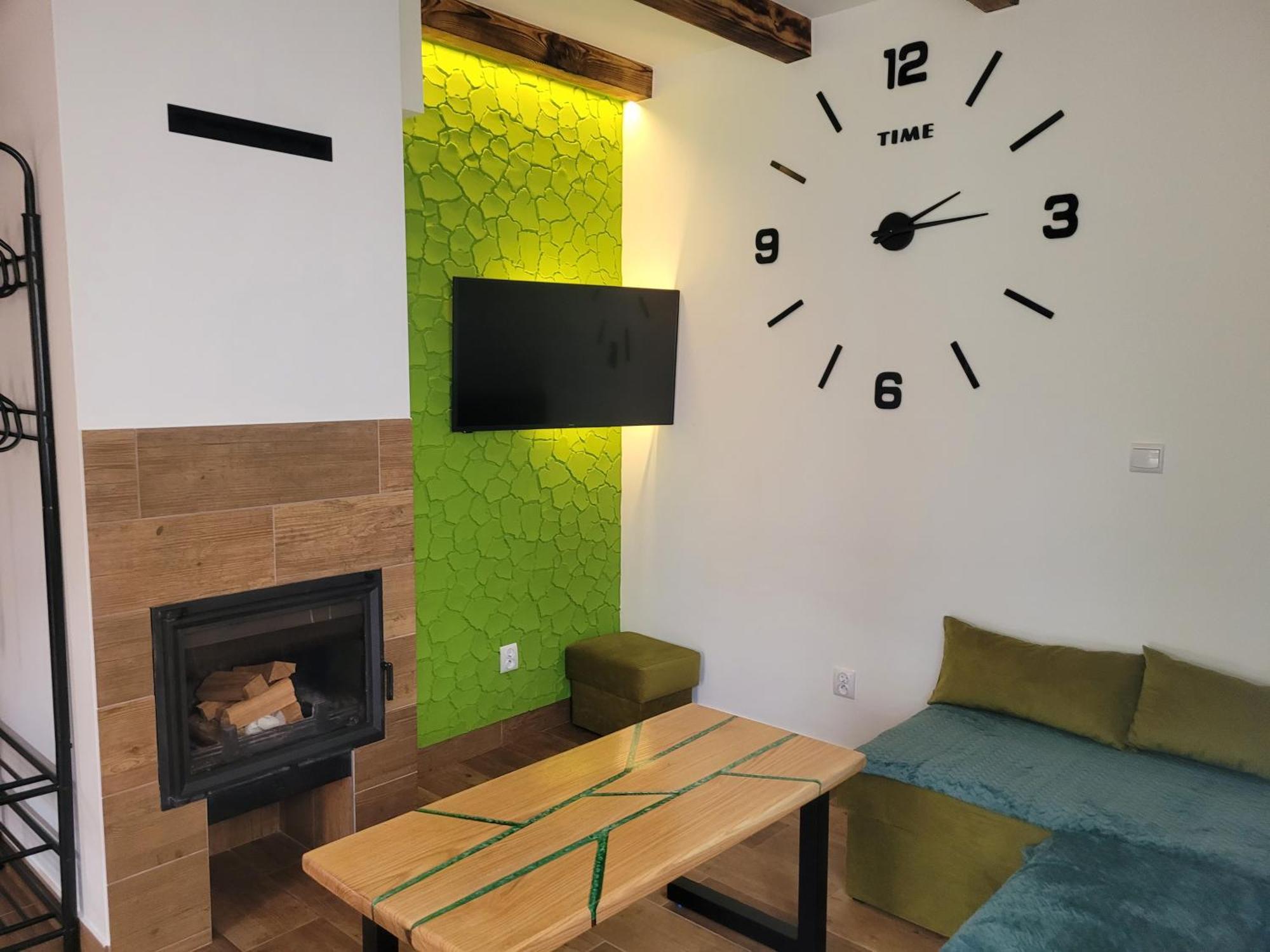 Urocza Kryjowka Ze Spa Lesko Exterior foto